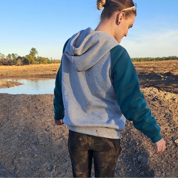 Meet your Posher, Cheyenne - Picture 2 of 15